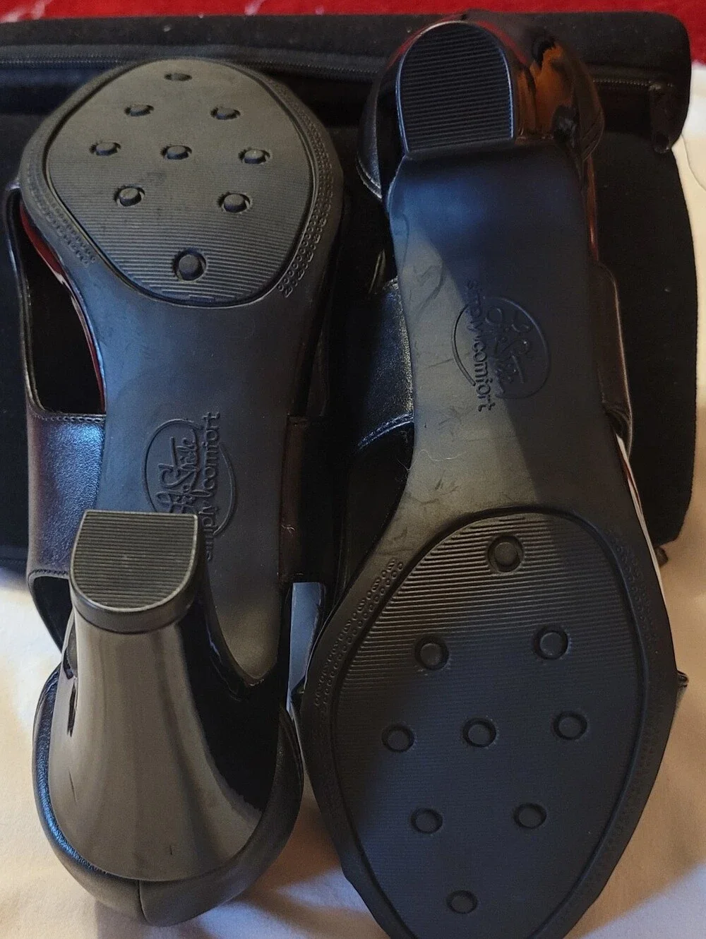 Lifestyle Simply Comfort Black 3 inch Heels . size 7.5 - Picture 5 of 7